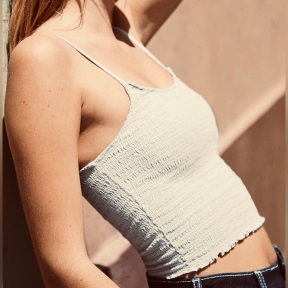 PacSun woven smocked cropped tank top in creamy pink - Picture 4 of 4